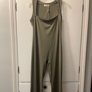 QINSEN Flare Jumpsuits for Women Strappy Square Neck Bodycon Full Length Long Pa